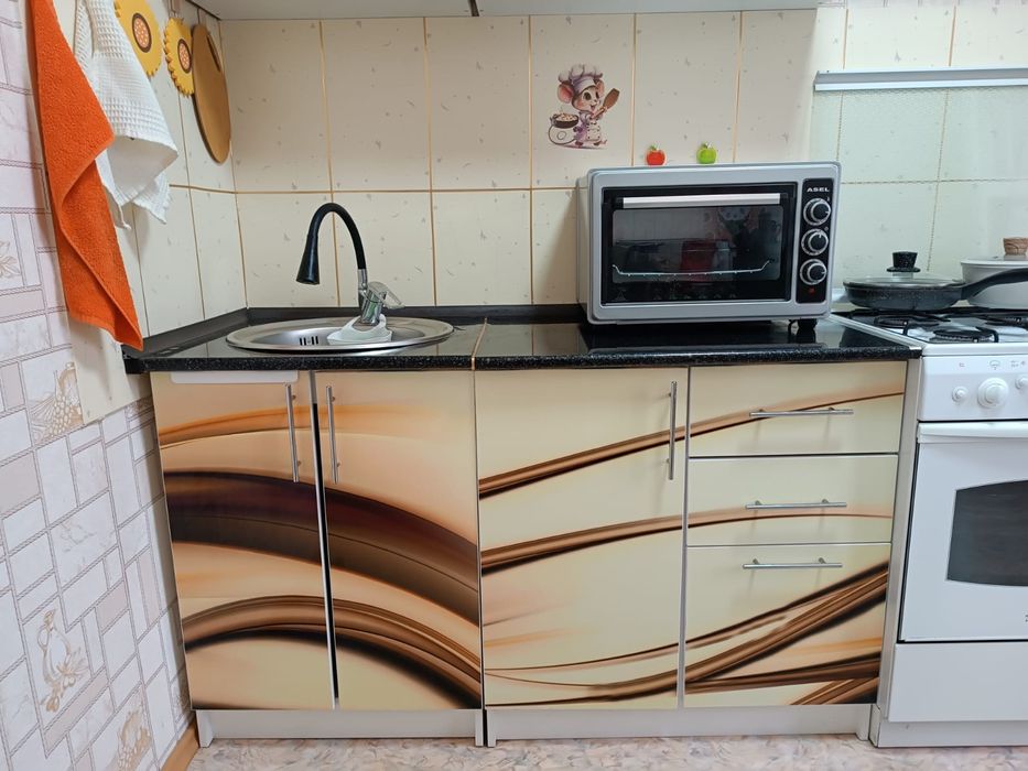 Продам кухонный гарнитур
