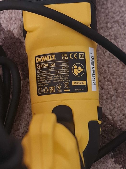 DeWalt D25134-QS,nou