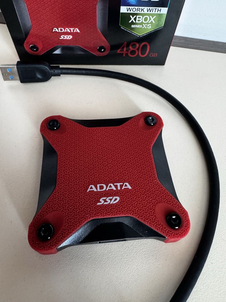 Външен хард диск SSD AData 480gb