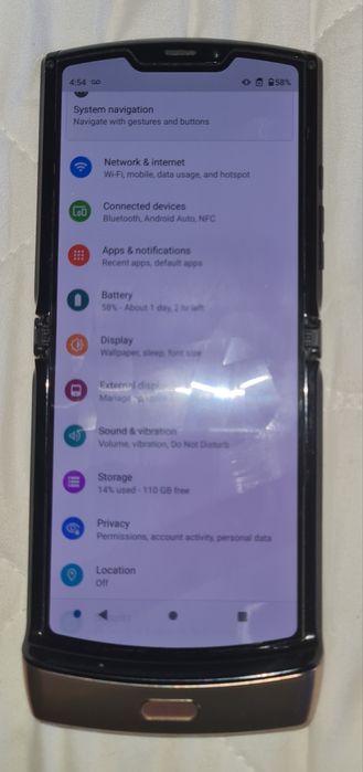 Motorola Razr 2019/8/128GB Отличен Само за ценители