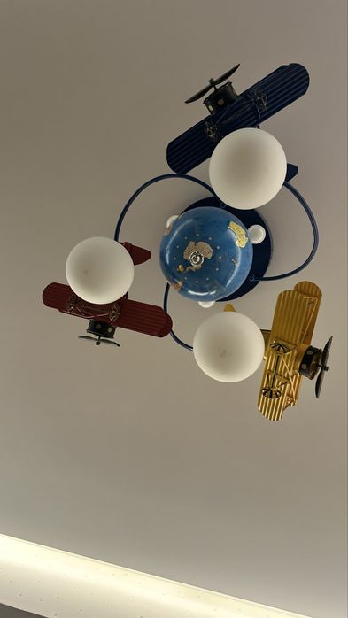 Люстра в детскую