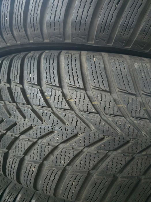Set iarna 235/55R18 Nokian ca nou