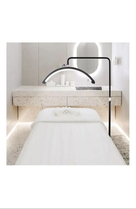 Lampă cosmetică LED Semilună