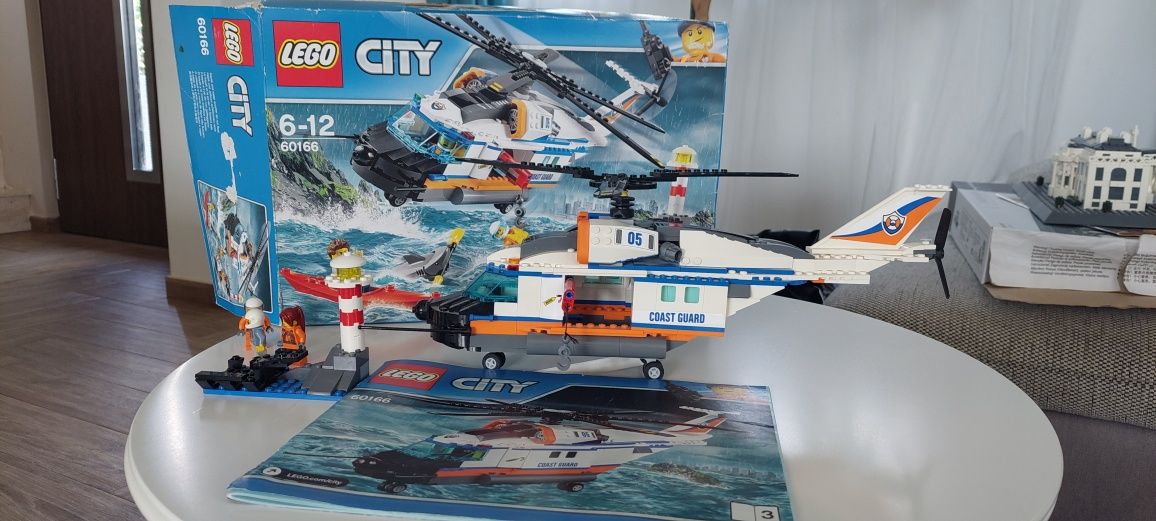 Lego City Heavy-duty Rescue Helicopter