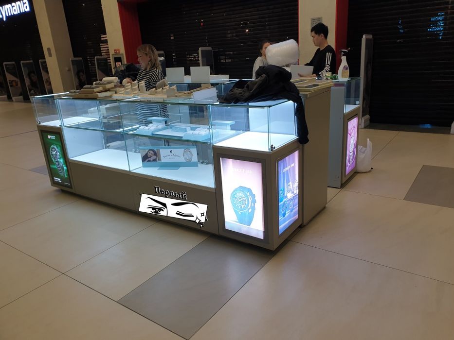 Островок ветрина