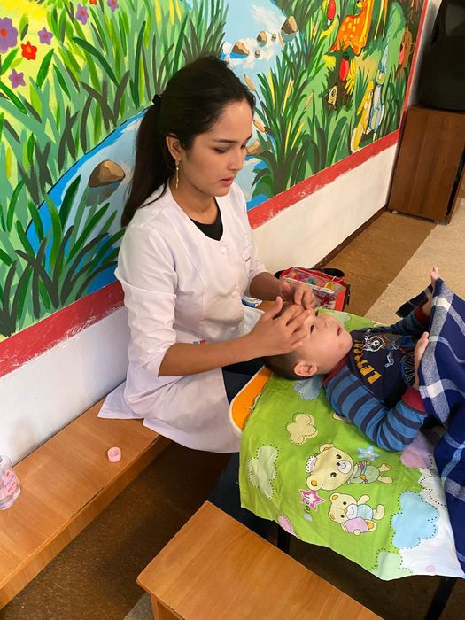 Логопед-Дефектолог ( 18  мкр. )