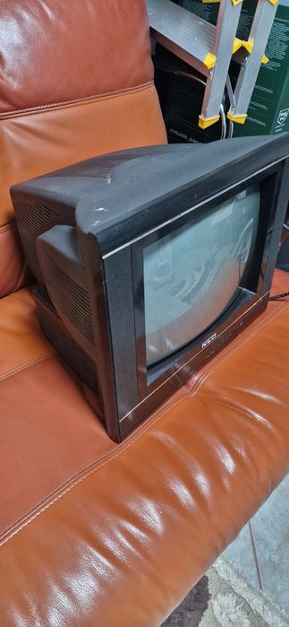 Televizor mic NEO TV-1426