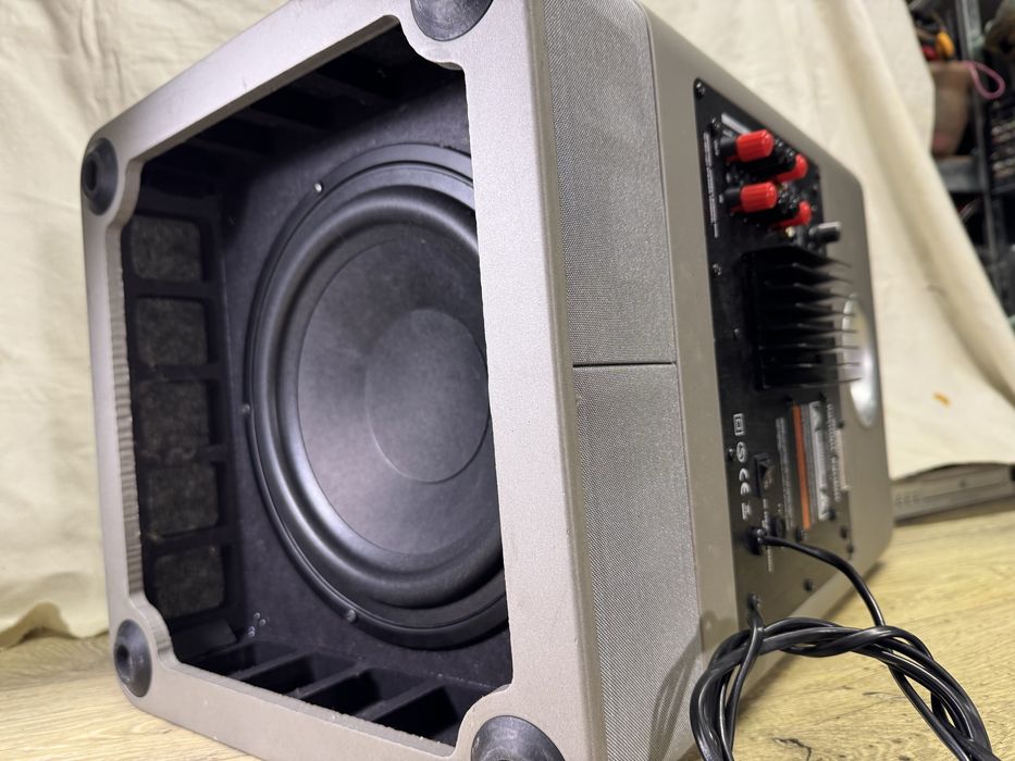 10” Subwoofer Harman Kardon