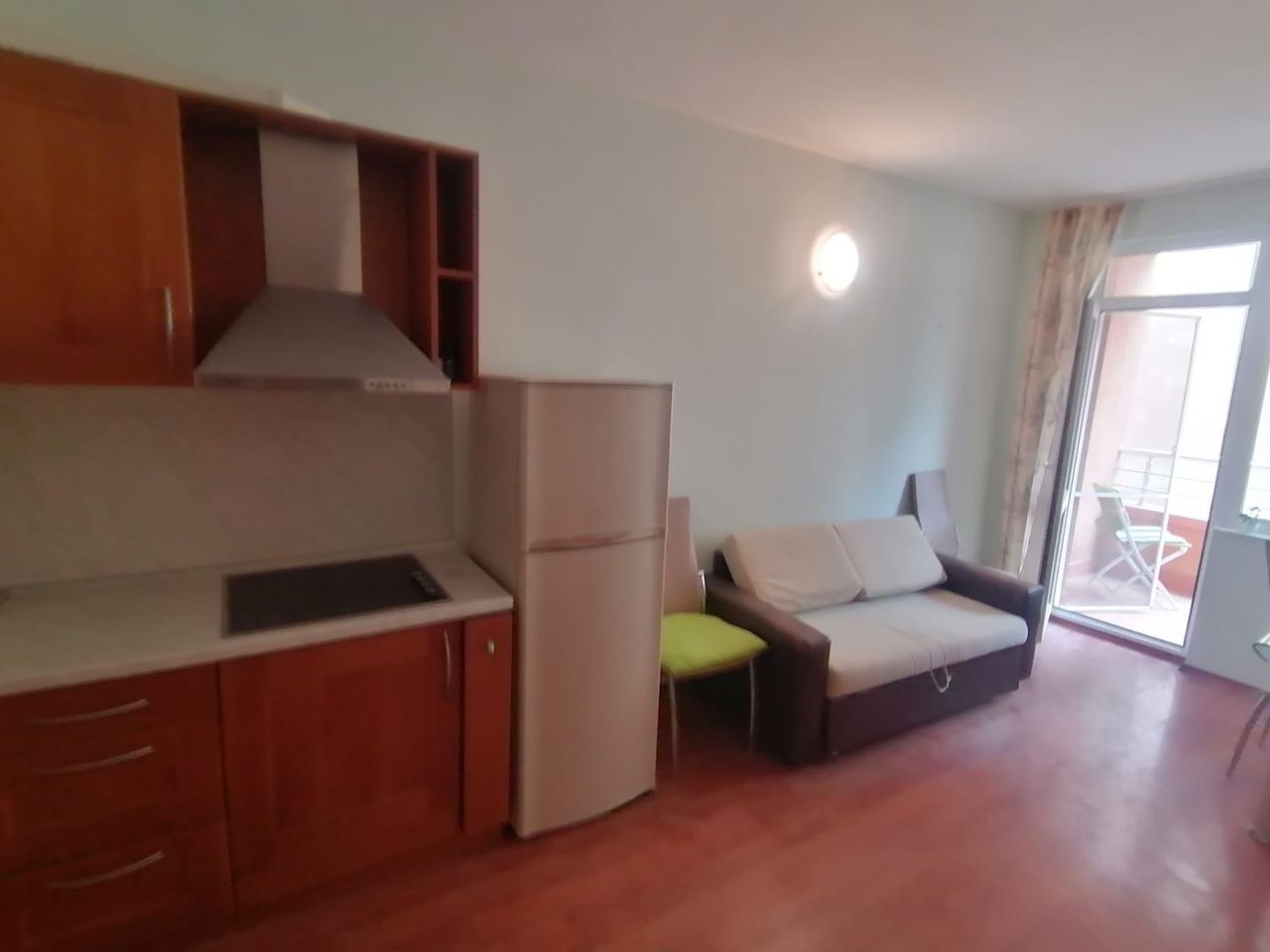 Продава се Двустаен апартамент в Бяла - 40 кв.м за 1125 €/кв.м - Снимка #4
