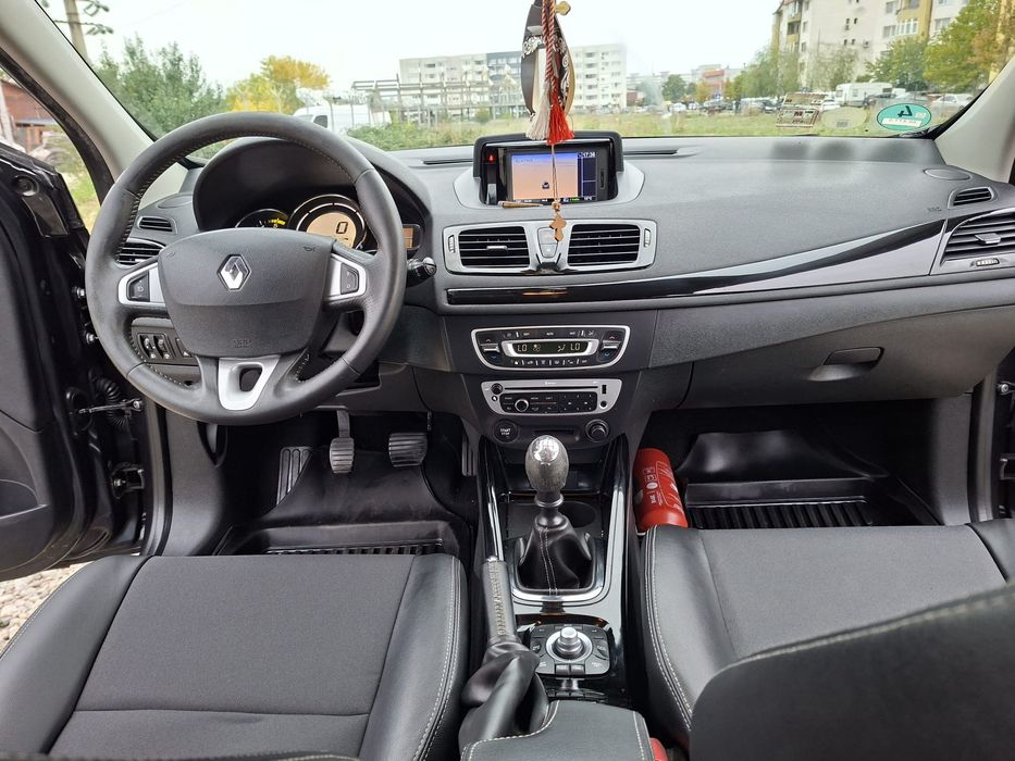 Renault Megane 3 / 2012 / BOSE / 1.5 DCi / Led ,Navi,Clima