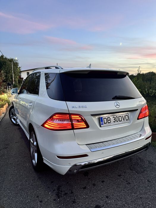 Mercedes ML 350 “Edition 1” Pachet AMG/Interior Designo/Trapă