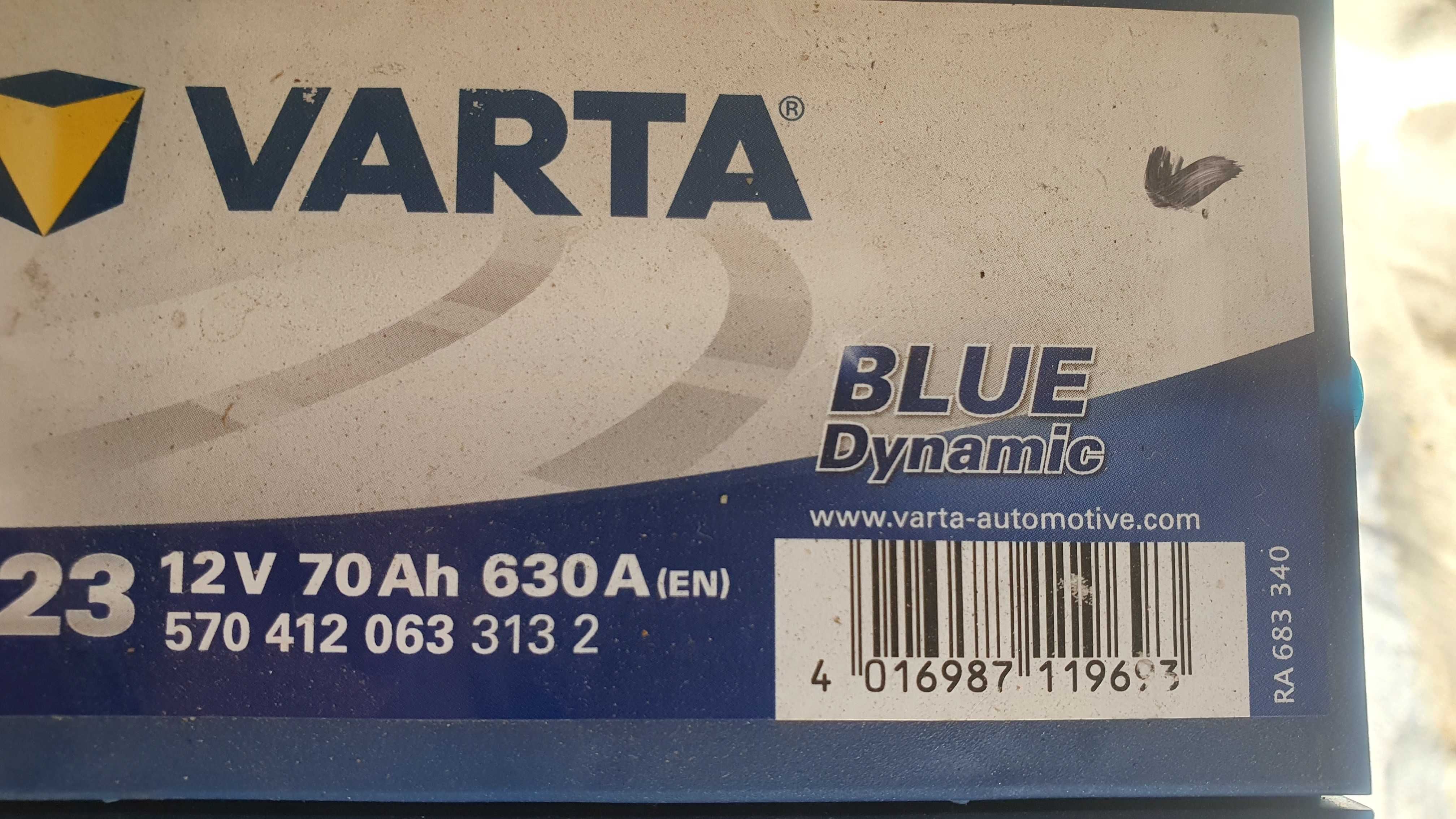 Продам аккумулятор Varta