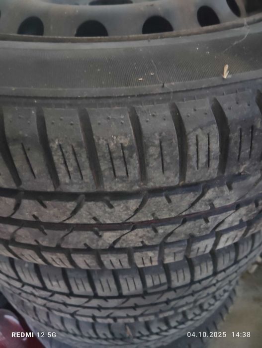 4 roti jante tabla 4x100 pe 15" cu anvelope allsezon ca noi 195 60 R15