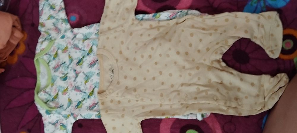 Hăinuțe bebe nou nascut