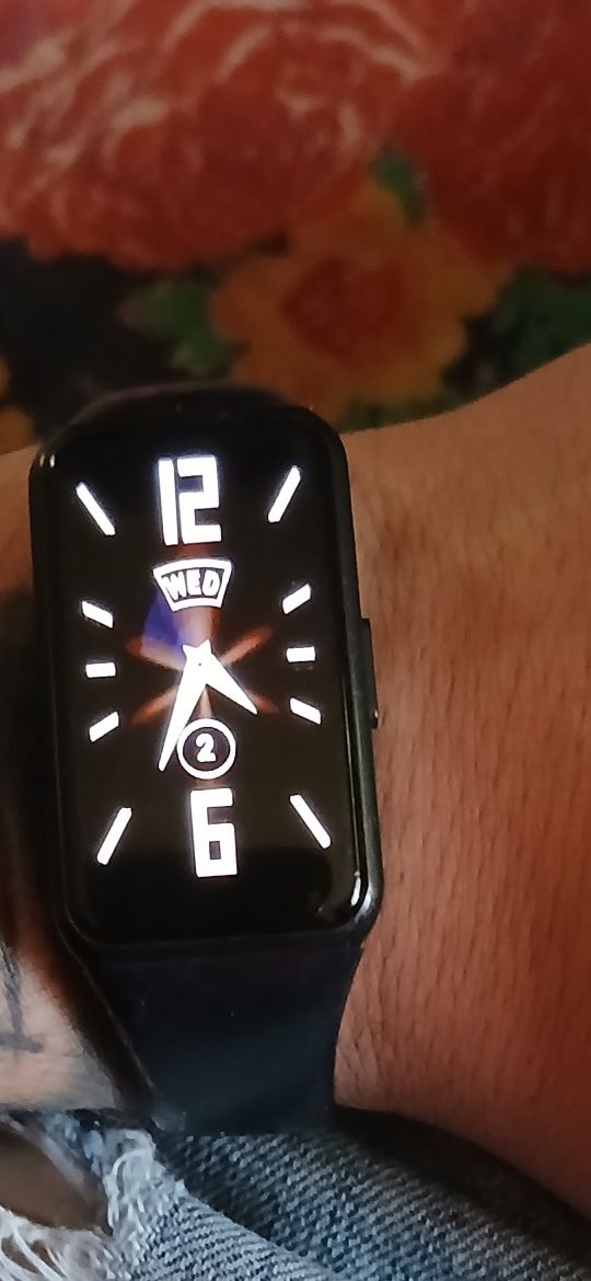 Продам чассы Honor Оригинал