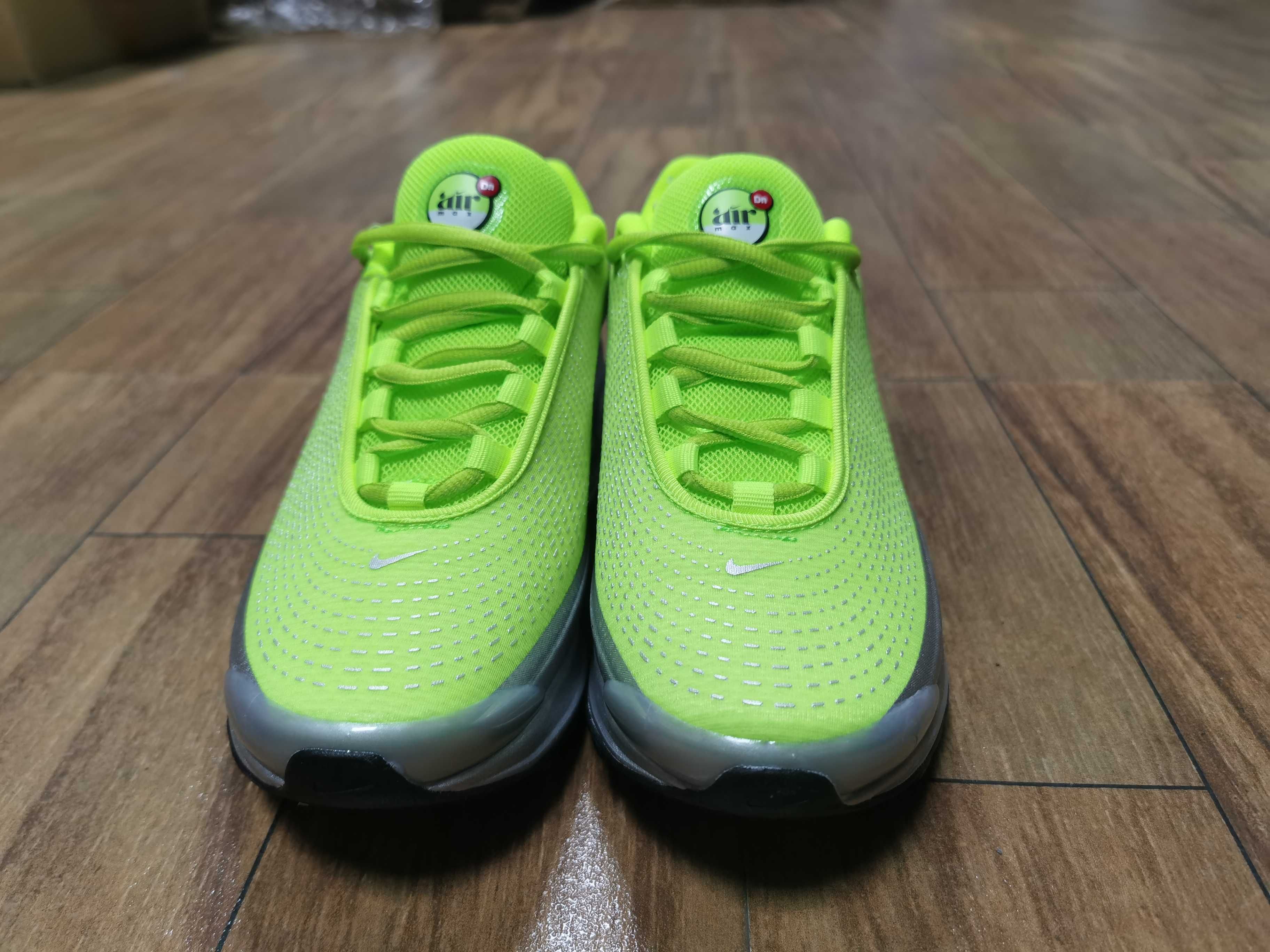 Нови дамски маратонки Nike Air Max DN black налични 38,39