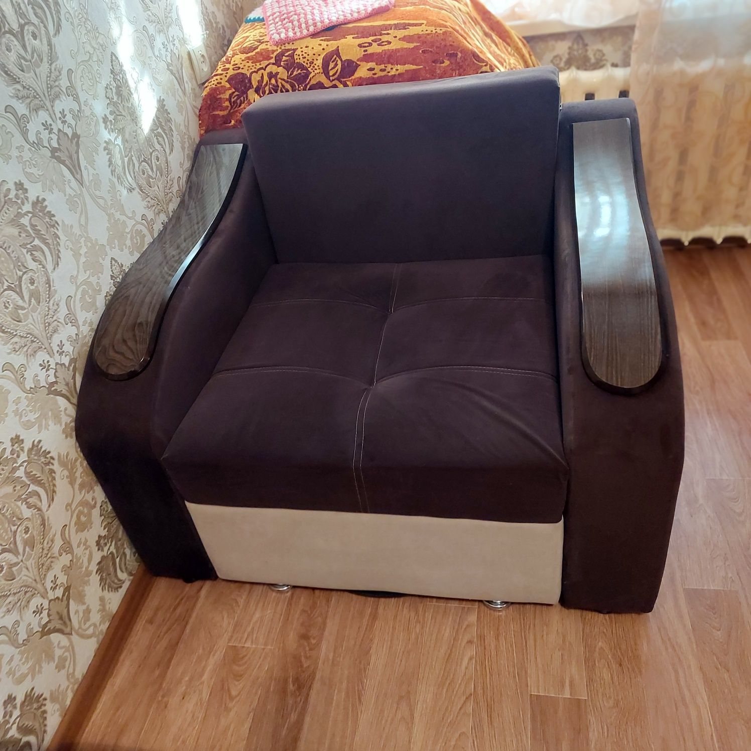 Продается кресло кровать