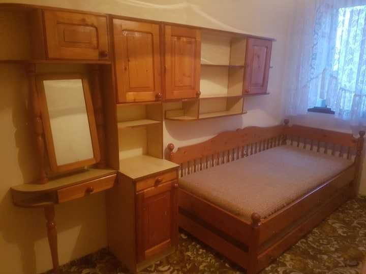 Дава се под наем Четиристаен апартамент в Бургас, Център - 95 кв.м за 225 € - Снимка #3