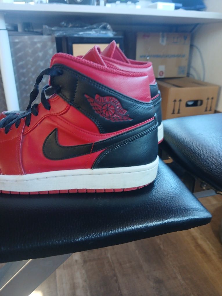 Nike Air Jordan 1 Mid