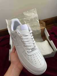 Adidasi Nike Air Force 1 Premium Low White Unisex