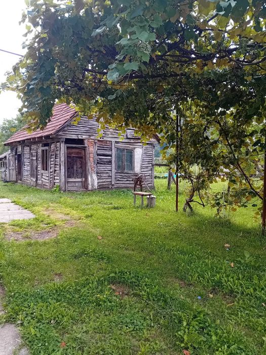 Casă de vânzare în Săvârșin
