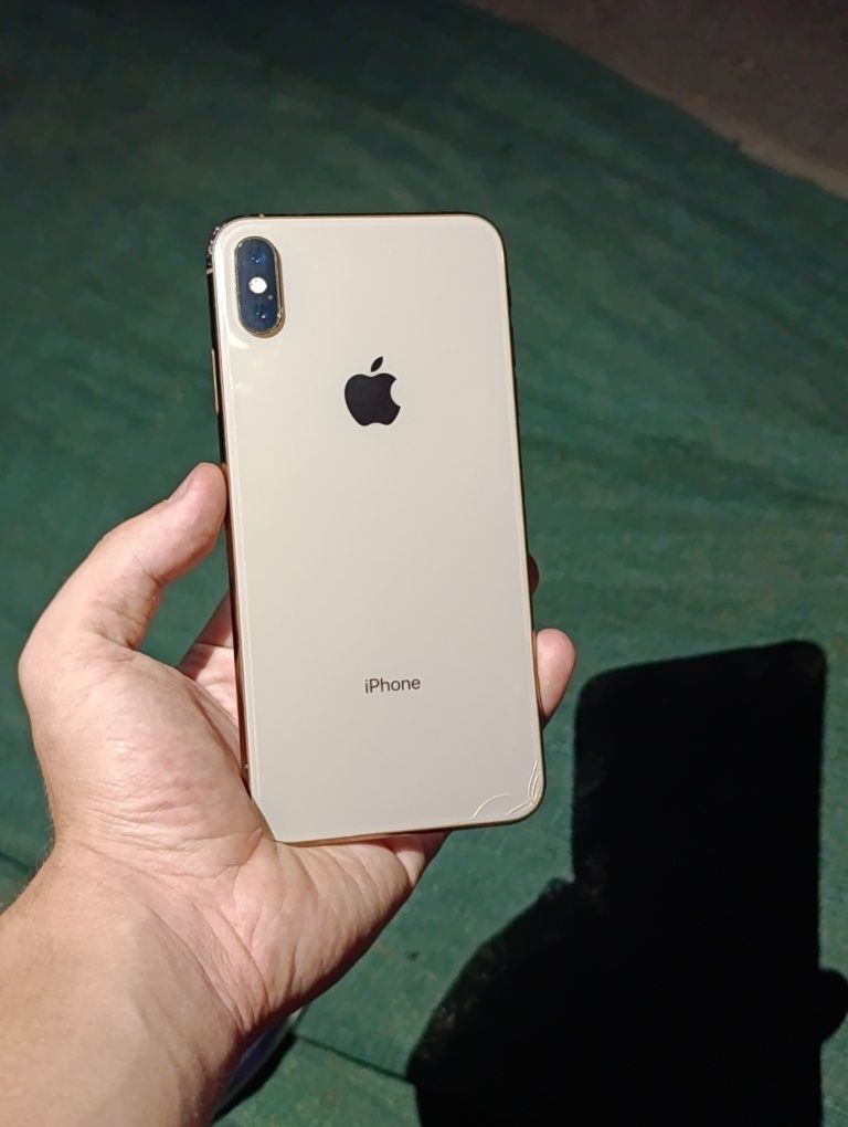 Iphone Xs max 64gb srochna