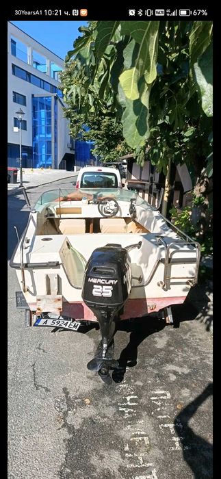 Продавам лодка-тип скутер CONERO DELFINO-450 1983 г. Без Колесар!!! Сз