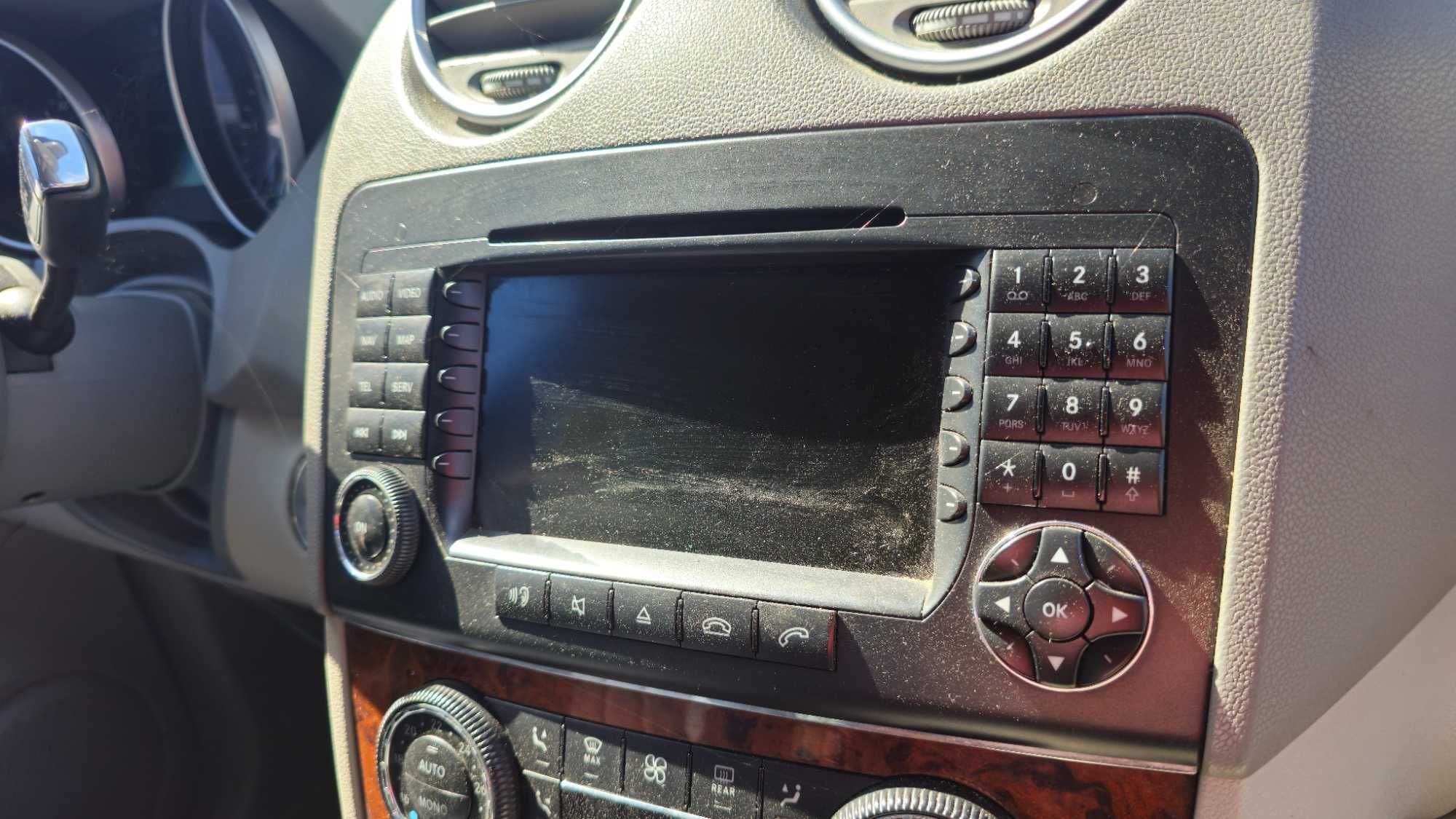 dezmembrez Mercedes ML W164 ML280 ML320 ML350 ML420 cutie motor piese
