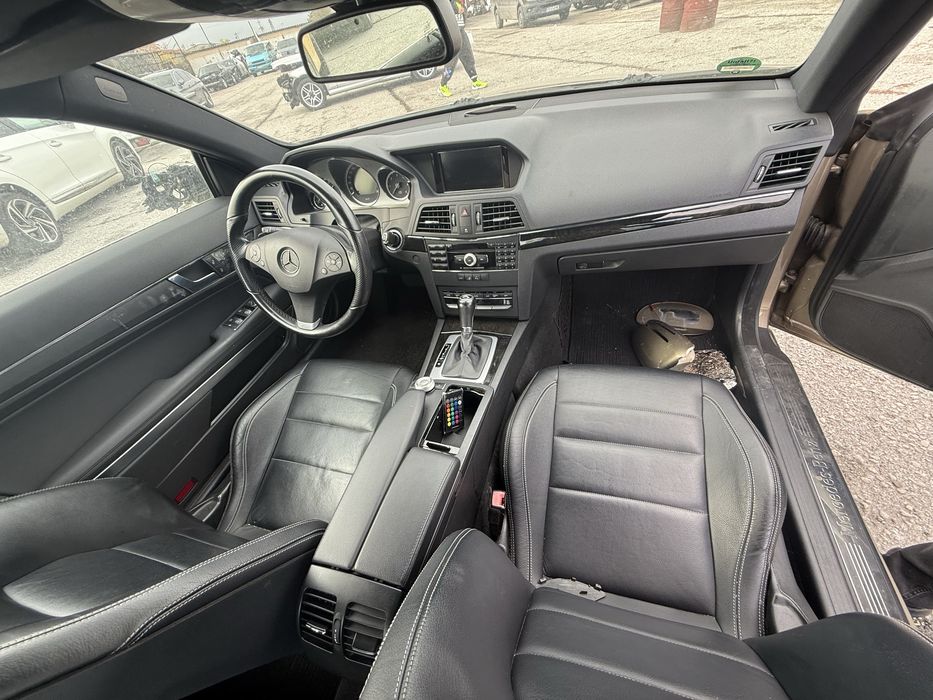 Табло w207 Mercedes Е купе 350cdi