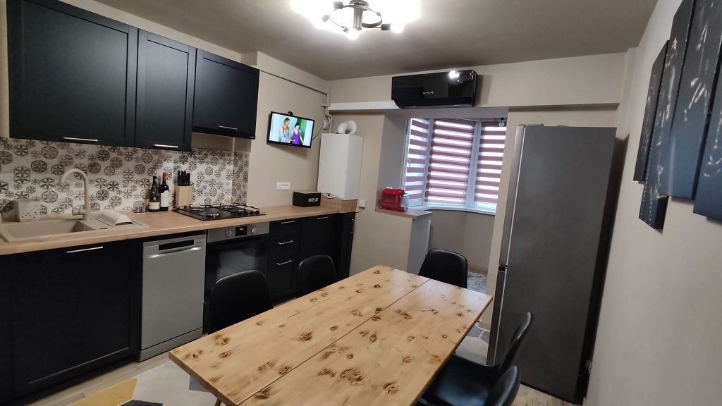 Inchiriez apartament cu 2 camere Burdujeni