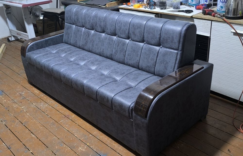 Divan sotiladi matiriali moyshi