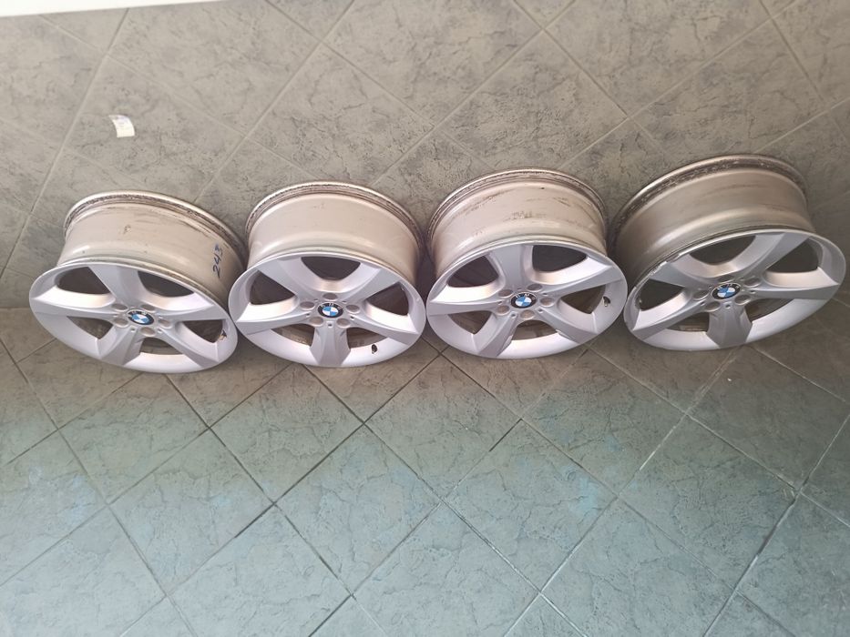 БМВ Х5 Е70 4 бр оригинални джанти