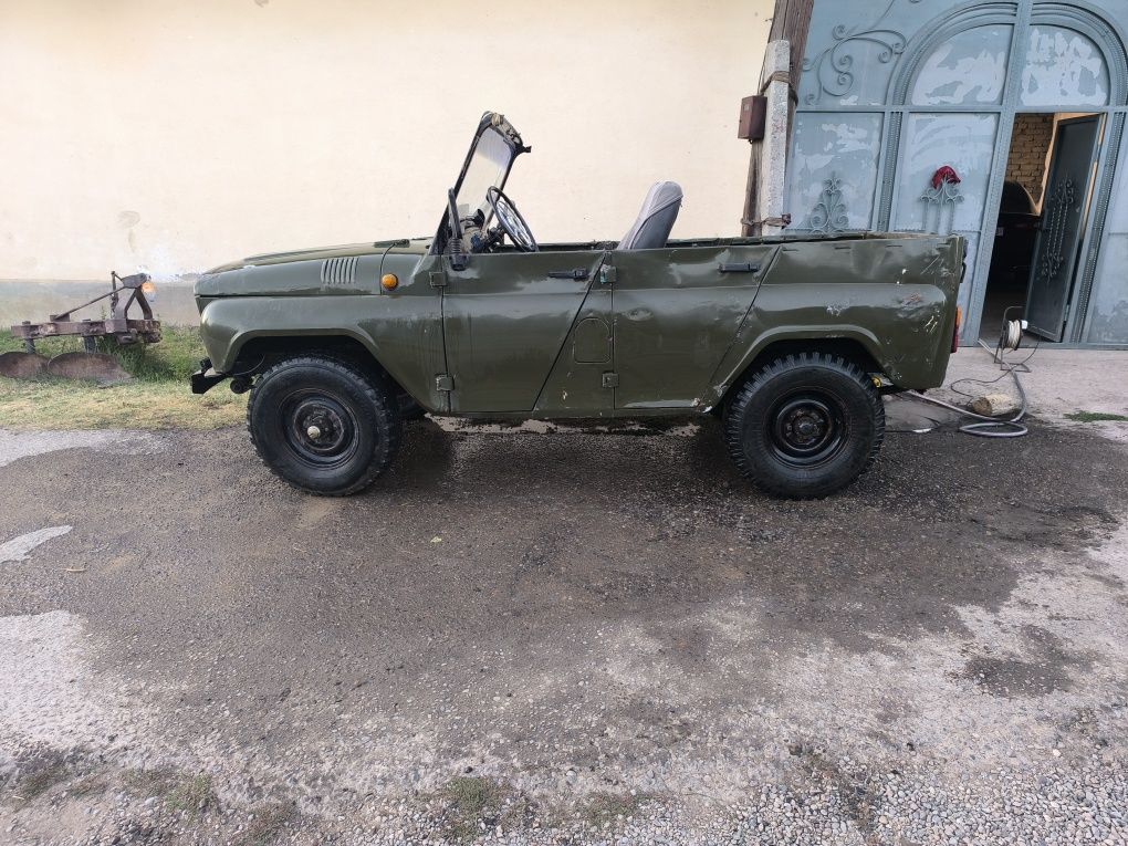 Сотувда УАЗ 3151