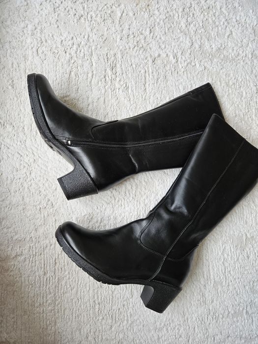 Сапоги зимние натуральная кожа. 15000 тенге