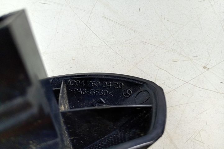 Capac maner  dreapta fata A2047600402 Mercedes-Benz GLK-Class X204
