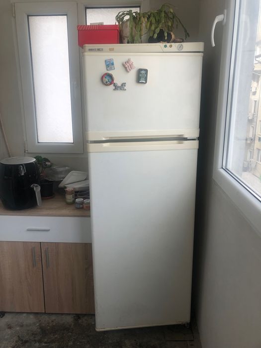 Хладилник Beko 170см