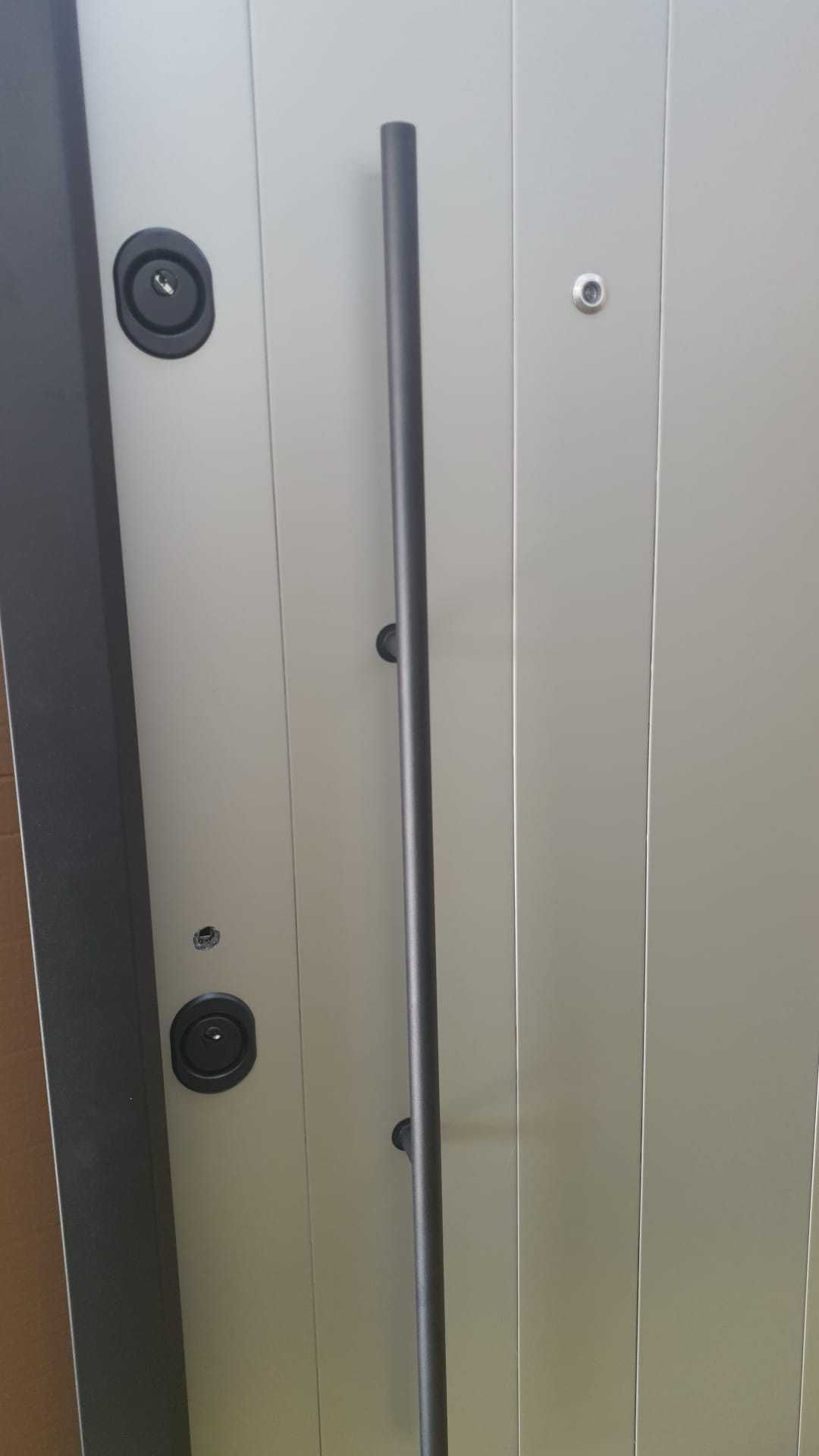 Usa metalica de exterior aluminiu ARTA DOOR reducere