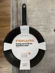 Tigaie Fiskars noua. Originala.