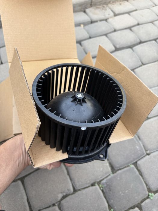 Моторчик печки гранта приора халла