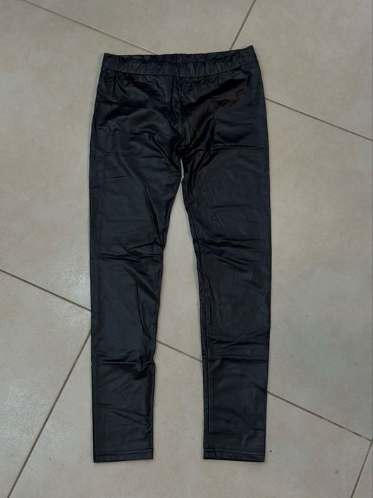 Черен кожен клин - М