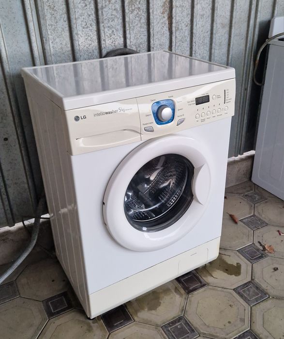 Стиральная машинка LG 5 kg