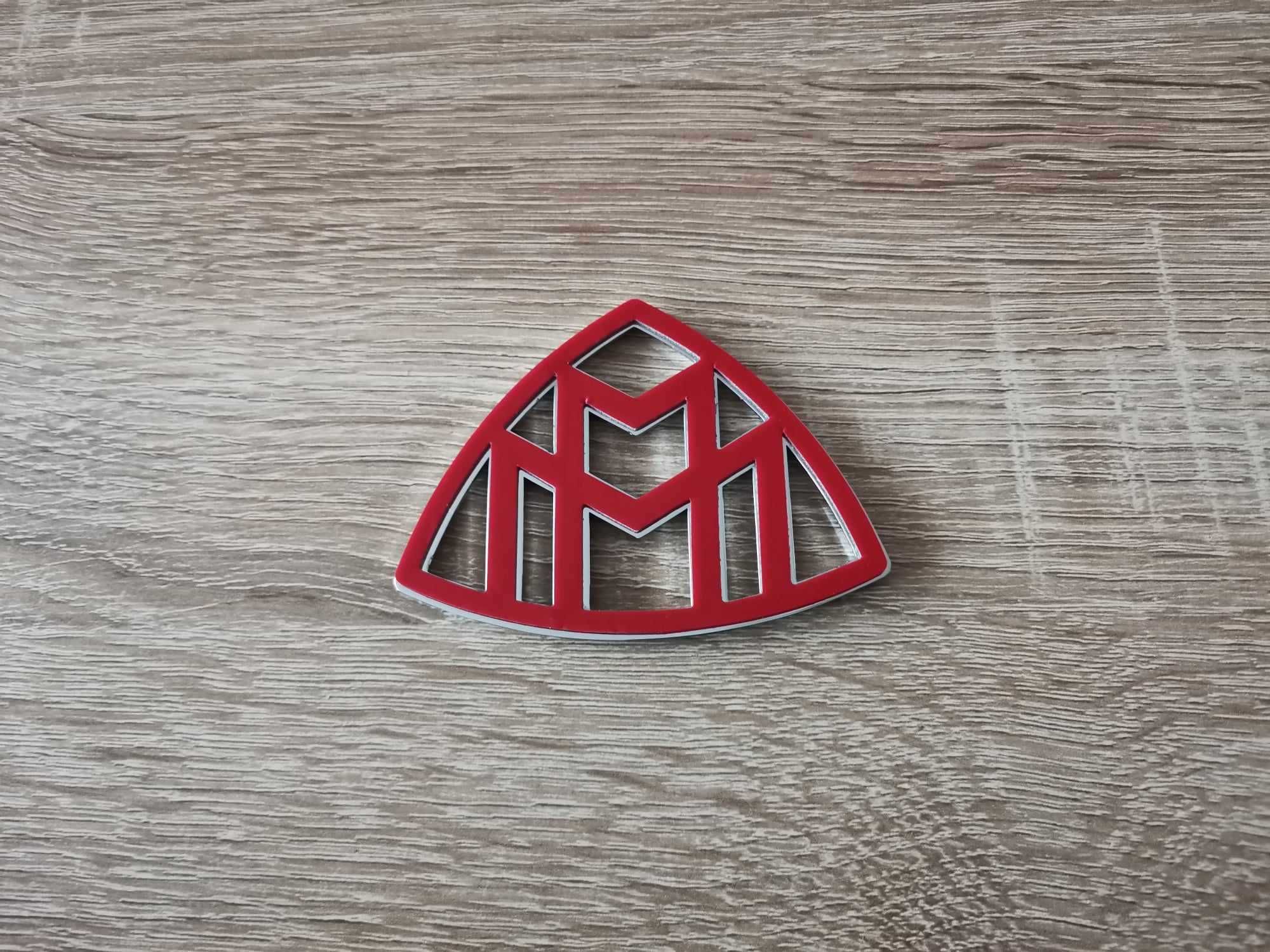 Майбах Maybach сребриста странична емблема