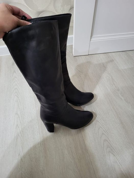 Сапоги, женская обувь