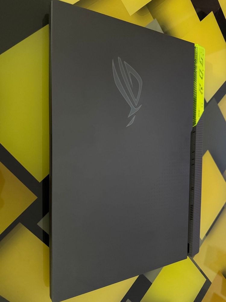 Vand laptop gaming rog strix