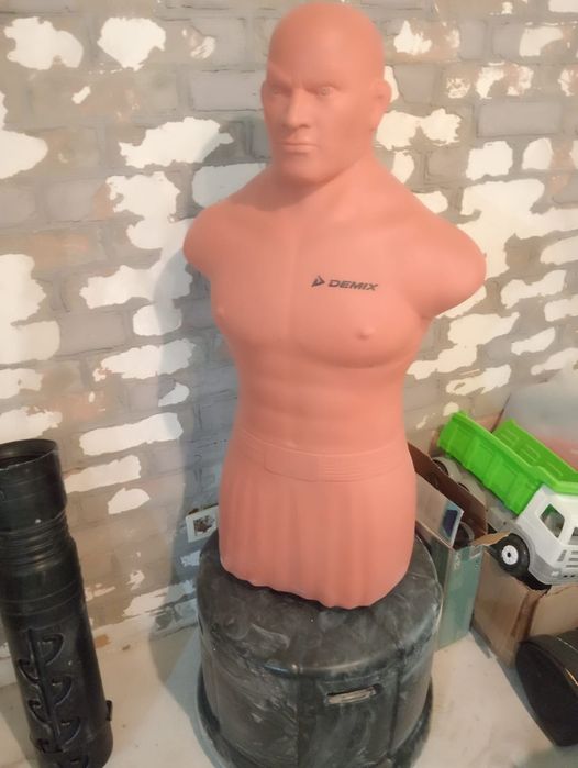 Груша Герман маниккн