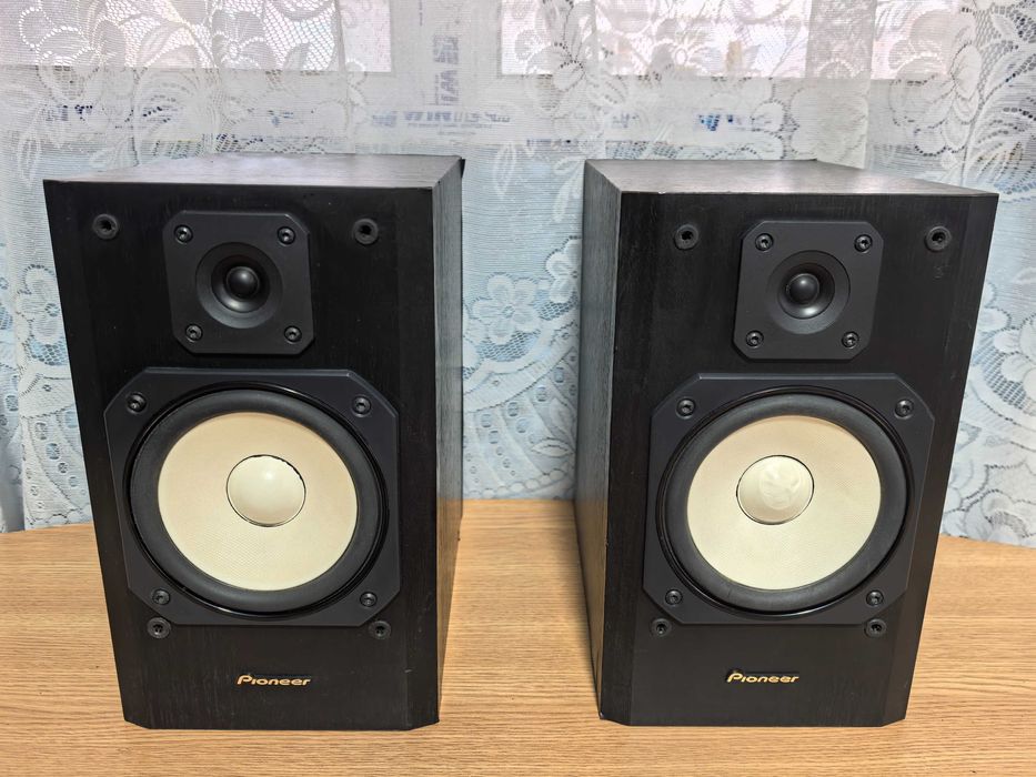 Boxe PIONEER-sunet de cristal !