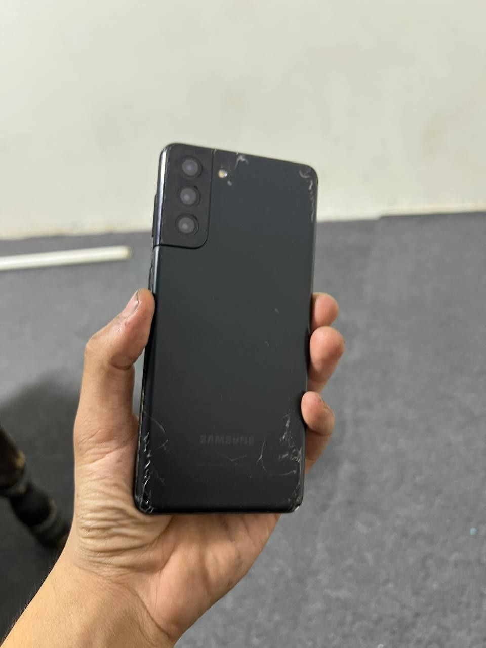 Samsung s21+ 5g  8/256gb