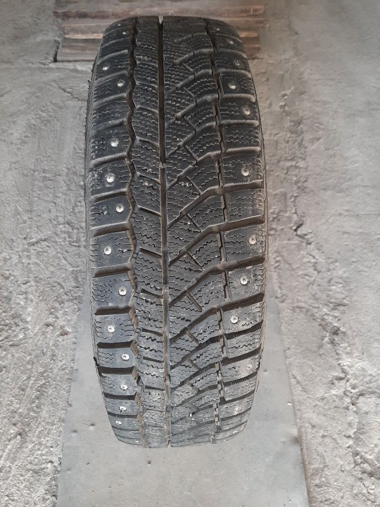 Продам зимние шины