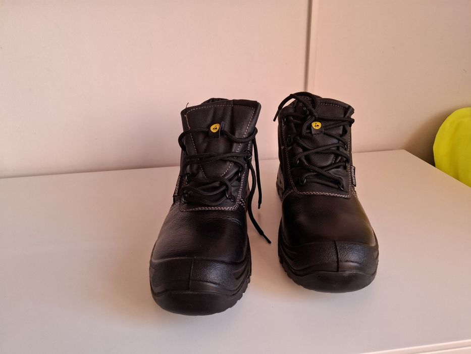 Bocanci de protecție,noi, piele bovină, cu bombeu metalic, marine 41