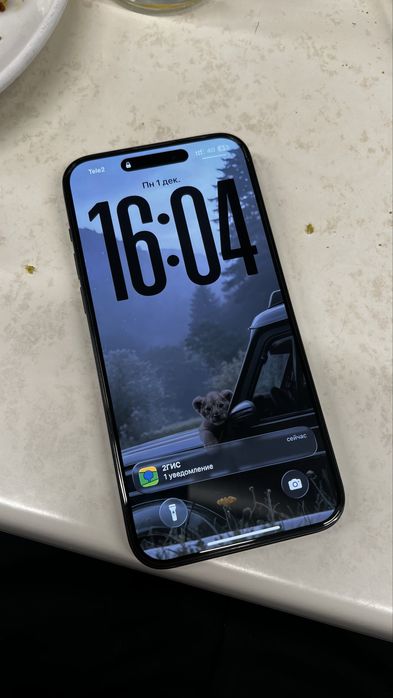 Айфон 15+  в ремонте не был